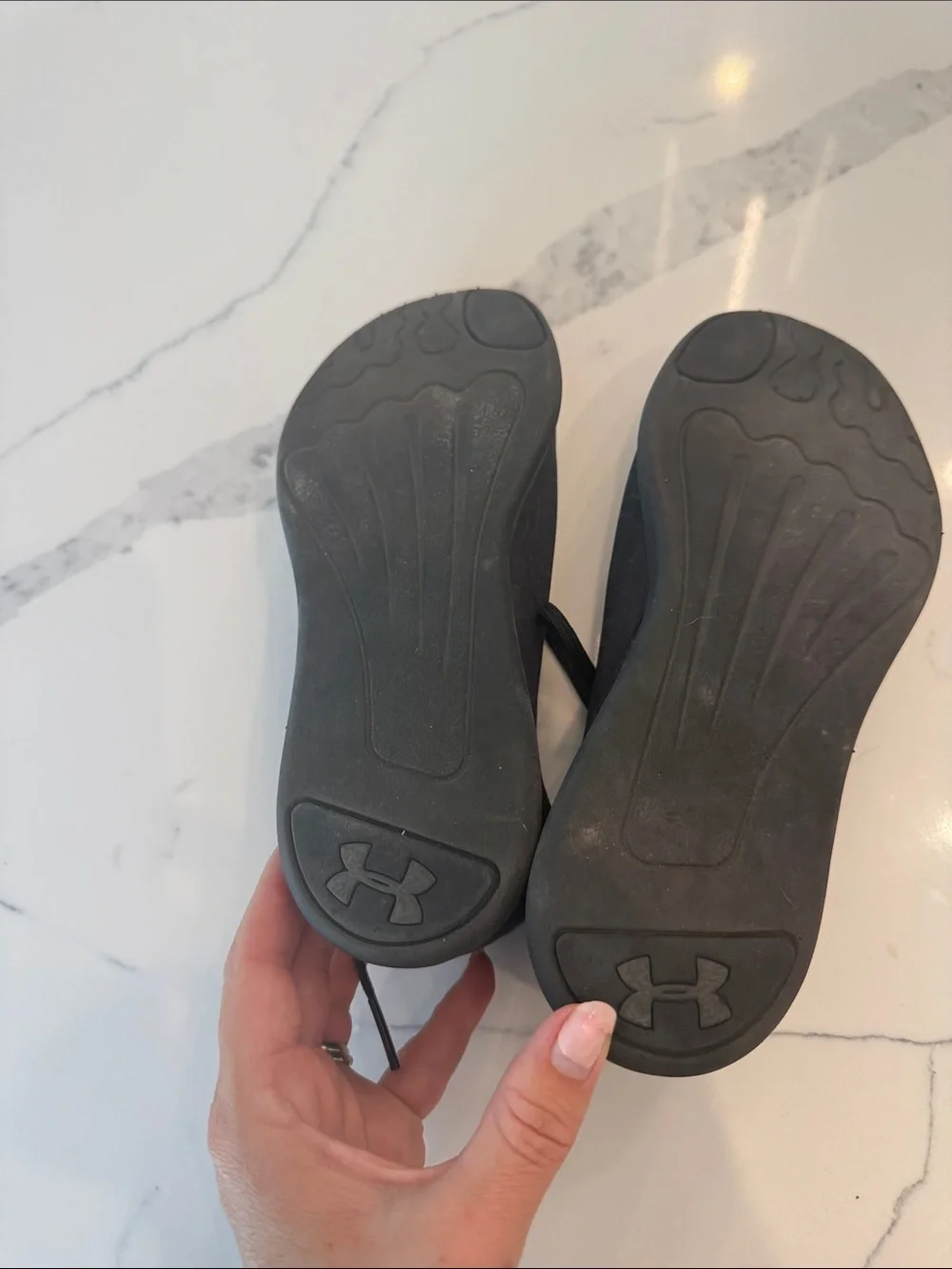 Under Armour minimal profile